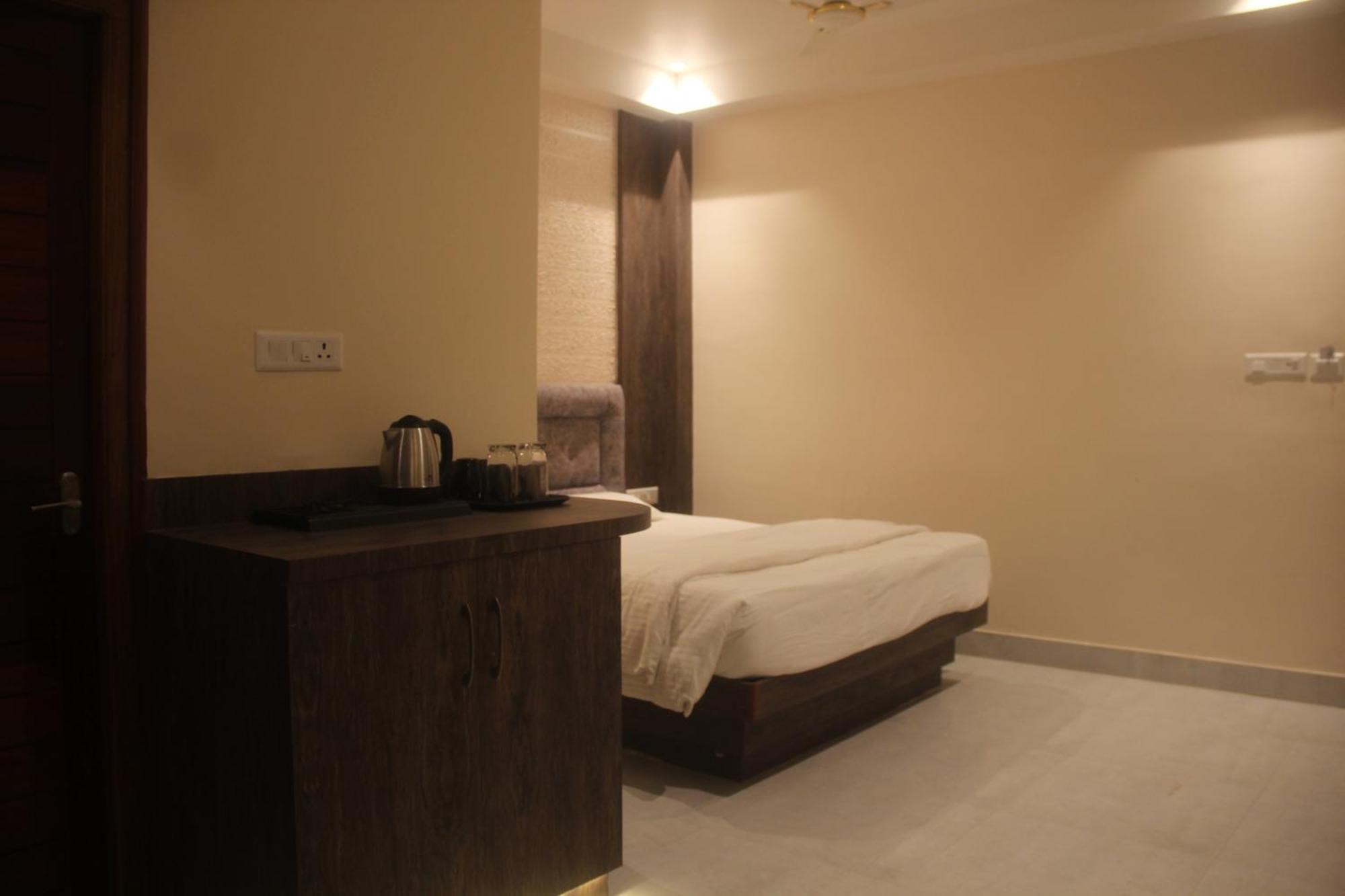 Hotel Serene Palace Port Blair Ngoại thất bức ảnh